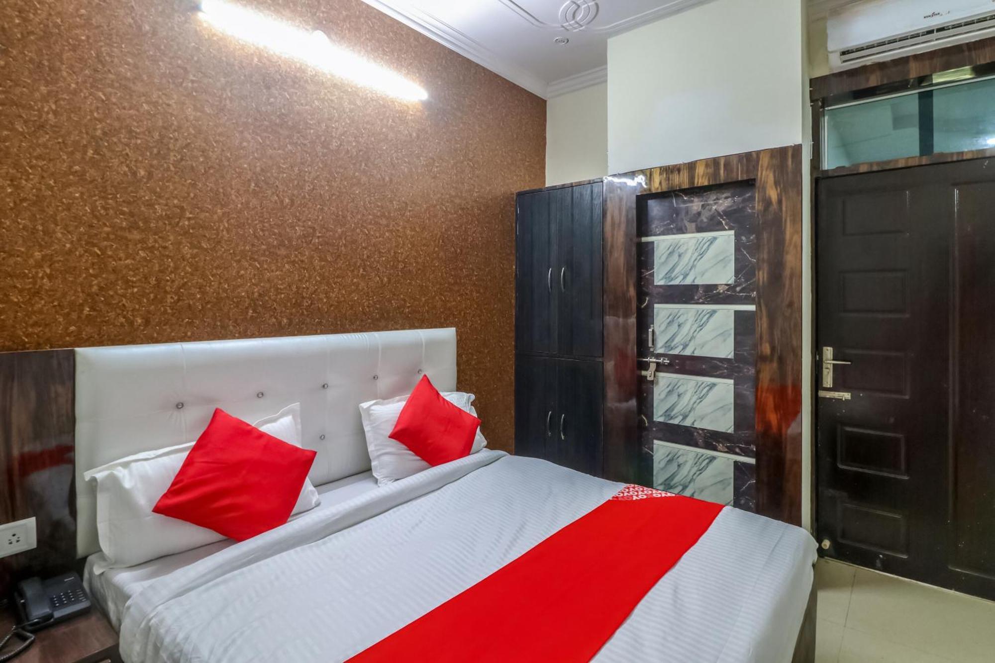 Hotel O Rodstar Chinhat Exterior photo